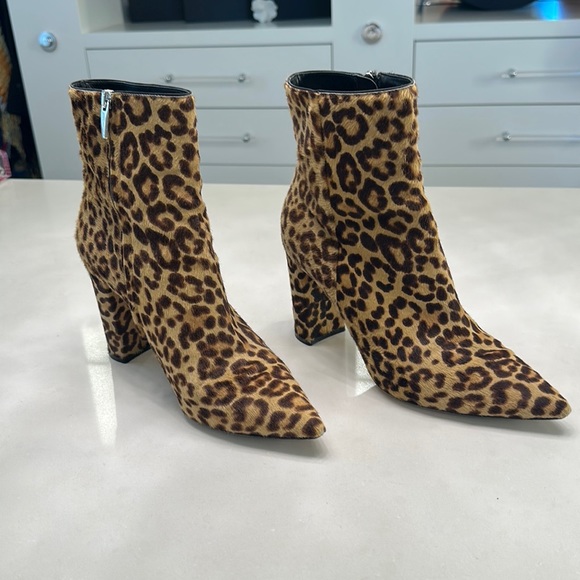 Gianvito Rossi calf hair leopard boots - Picture 2 of 9